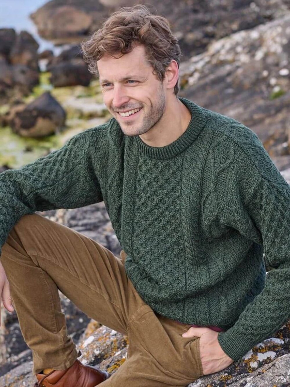 Aran Crafts Unisex Green Cable Knit Crew Neck Fisherman Sweater